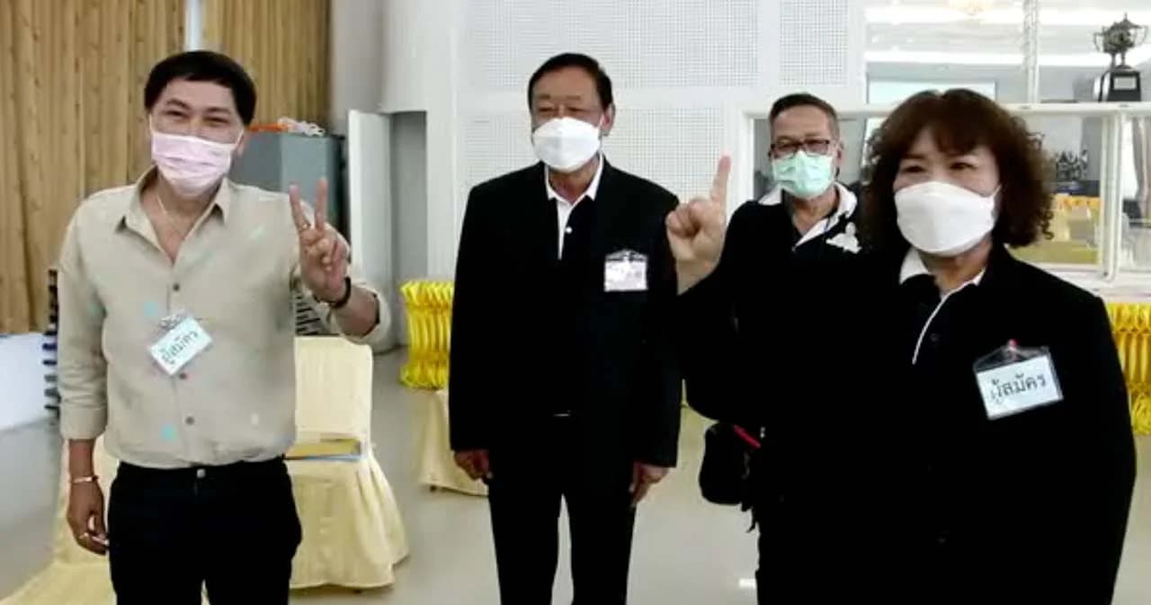 รับสมัครเลือกตั้งซ่อม ส.ส.ราชบุรี เขต 3 วันแรก ‘ณัฐทนันต์’ จากเสรีรวมไทยได้เบอร์ 1 ส่วน ‘ชัยทิพย์’ ปชป.เบอร์ 2