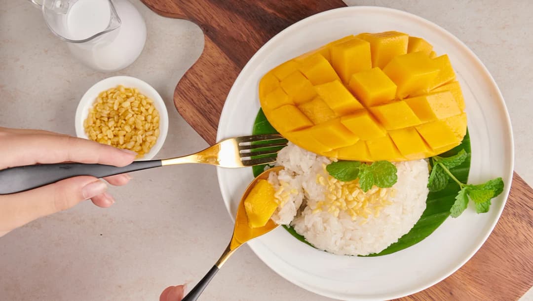 ข้าวเหนียวมะม่วงหาย! เจ้าของเปิดคลิปเตือนภัย อย่านำของมีค่าไว้หน้ารถ