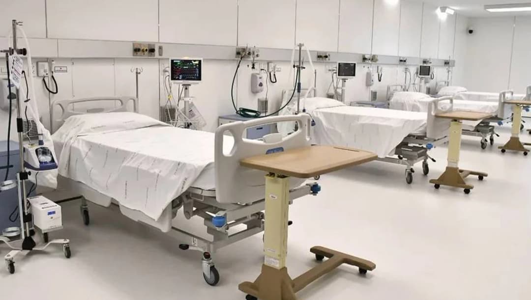 หลังสงกรานต์มีผู้ติดโควิด-19 มากขึ้น สธ.สำรอง 1.8 แสนเตียงรักษาผู้ติดเชื้อ