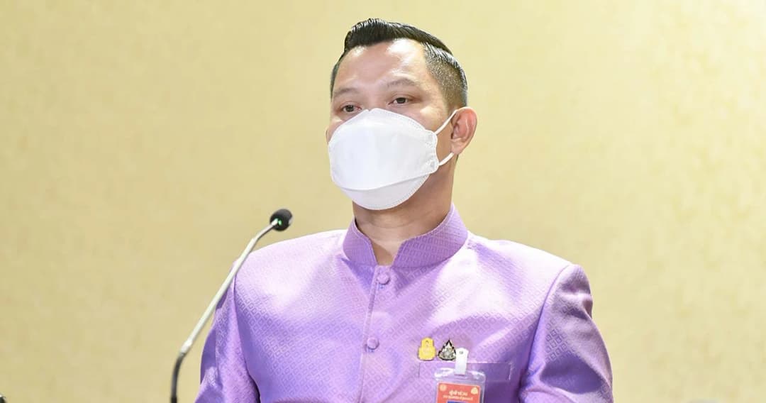 โฆษกรัฐบาลตั้งคำถาม ‘เพื่อไทย’ ประกาศแลนด์สไลด์ทำเพื่อใคร