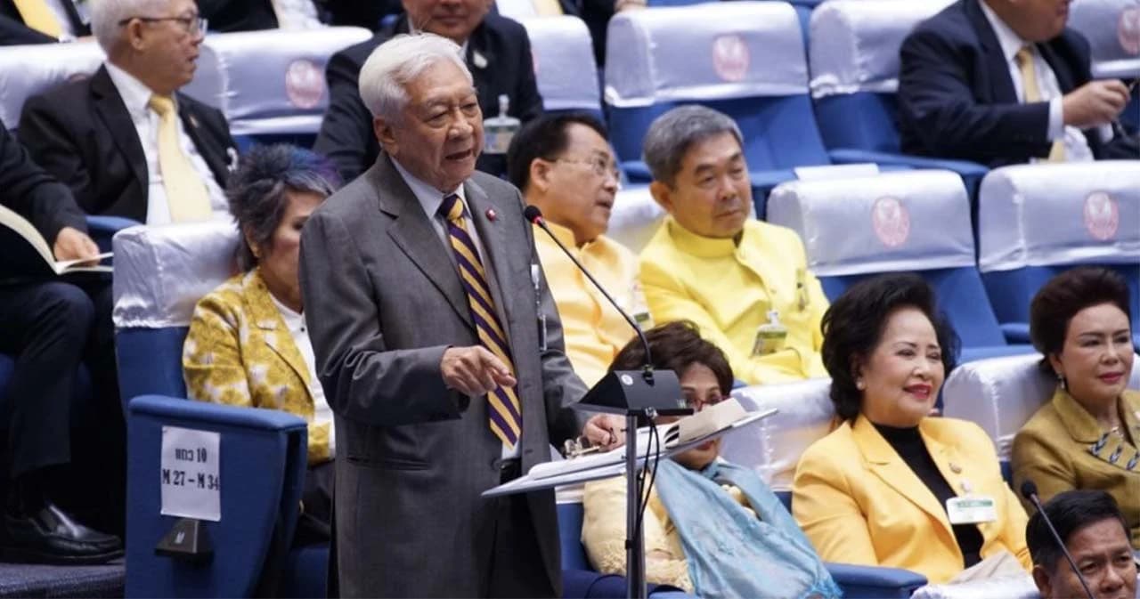 ‘พิเชษฐ’ แจงกินข้าวร่วมฝ่ายค้าน เตรียมอภิปรายไม่ไว้วางใจ ปัดต่อรองผลประโยชน์