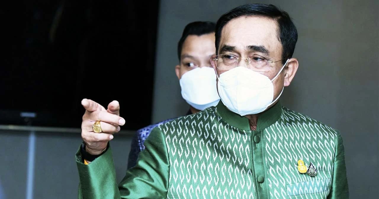 นายกฯ พอใจตัวเลขนักท่องเที่ยวหลังเปิดประเทศ หวังไตรมาส 4 ยอด 20 ล้านคน ยันยังไม่เก็บค่าเหยียบแผ่นดิน