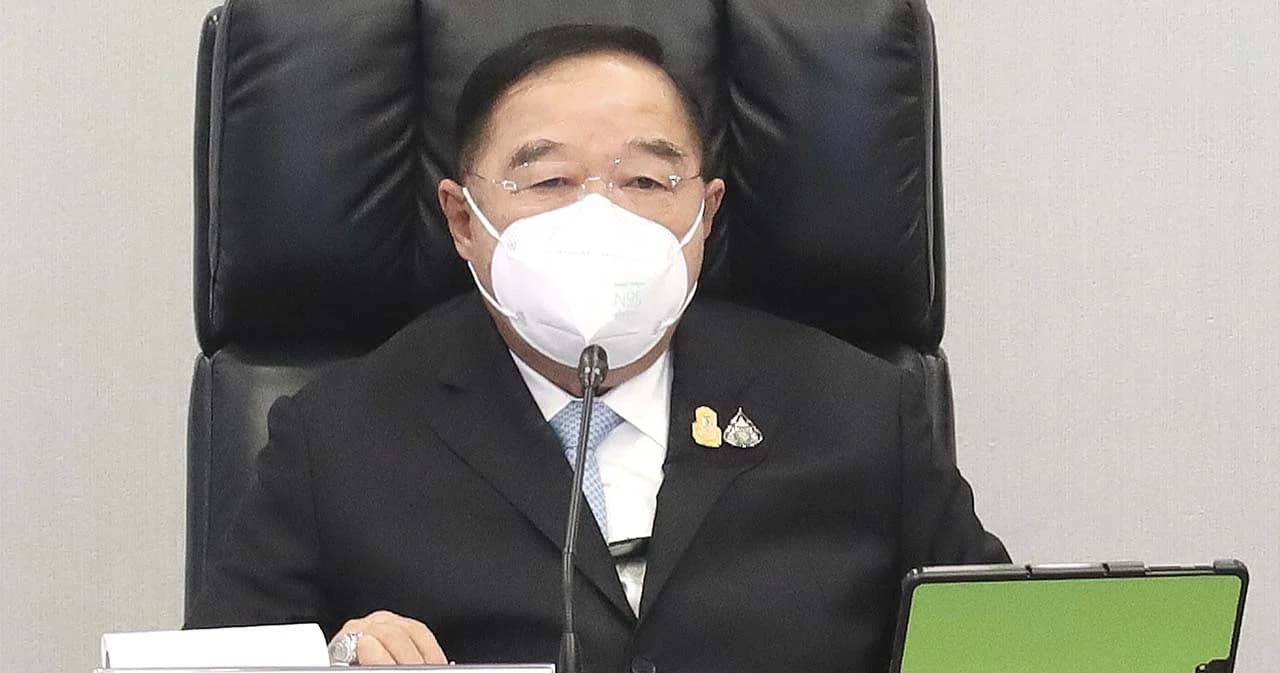 ‘ประวิตร’ พูดชัด ‘ธรรมนัส’ ไม่ไปกินข้าวกับเพื่อไทยแล้ว