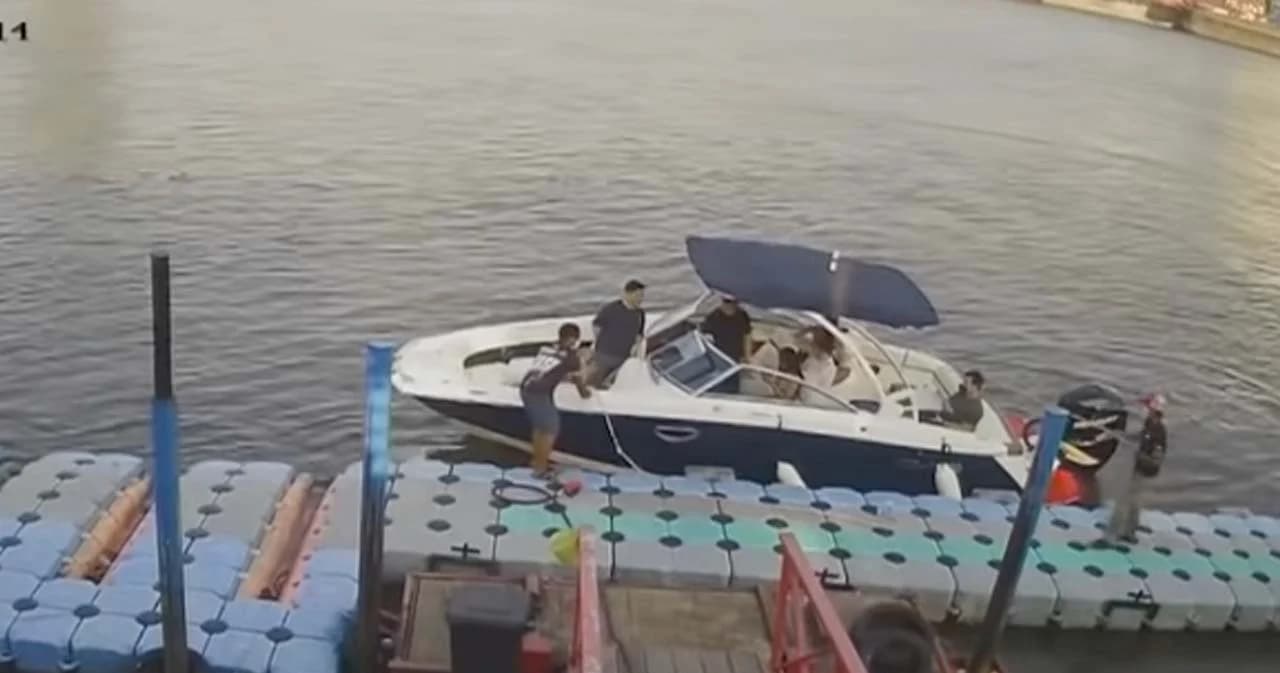 ตร.ยอมรับพบสารกลุ่ม ‘ยาเสียสาว’ จาก 1 ในชายบนเรือสปีดโบ๊ทคดีแตงโม ระบุที่ไม่ได้พูดถึงเพราะอยู่ในสำนวนคดี