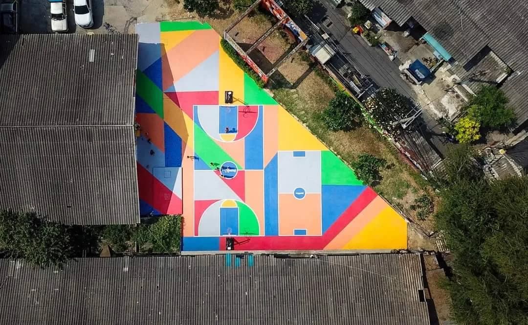 เปลี่ยนโรงหมูเป็นลานกิจกรรม เพิ่มพื้นที่เรียนรู้ โอกาส และความฝันที่หายไปให้เยวชนคลองเตย