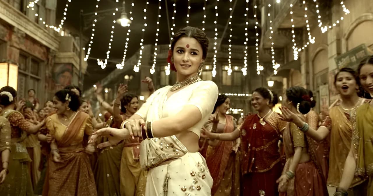 ฉีกกฎฟิสิกส์-เต้นสนั่นจอ วิธีที่อินเดียเปลี่ยนจุดอ่อน เป็นเม็ดเงินช่วยชาติ