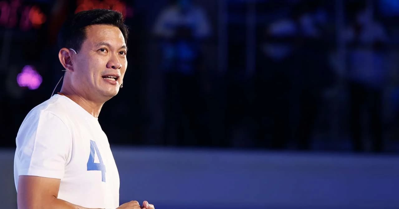 ‘สุชัชวีร์’ ปราศรัยเสนอตัว พลิก 4 วิกฤต เปลี่ยนกรุงเทพฯ เราทำได้