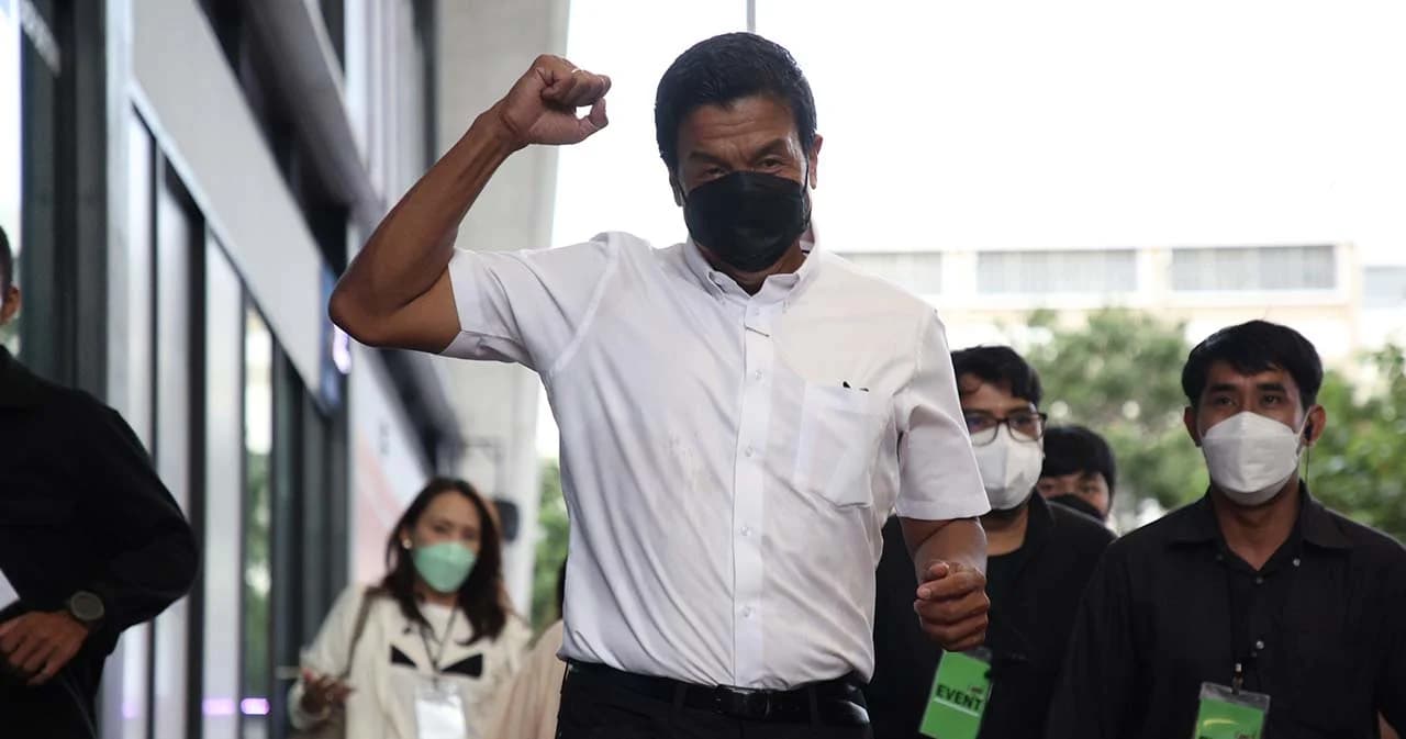 คนแวดวงการเมืองร่วมยินดี ‘ชัชชาติ’ ฝากแก้ปัญหาให้คนกรุง เชื่อเป็นความหวัง