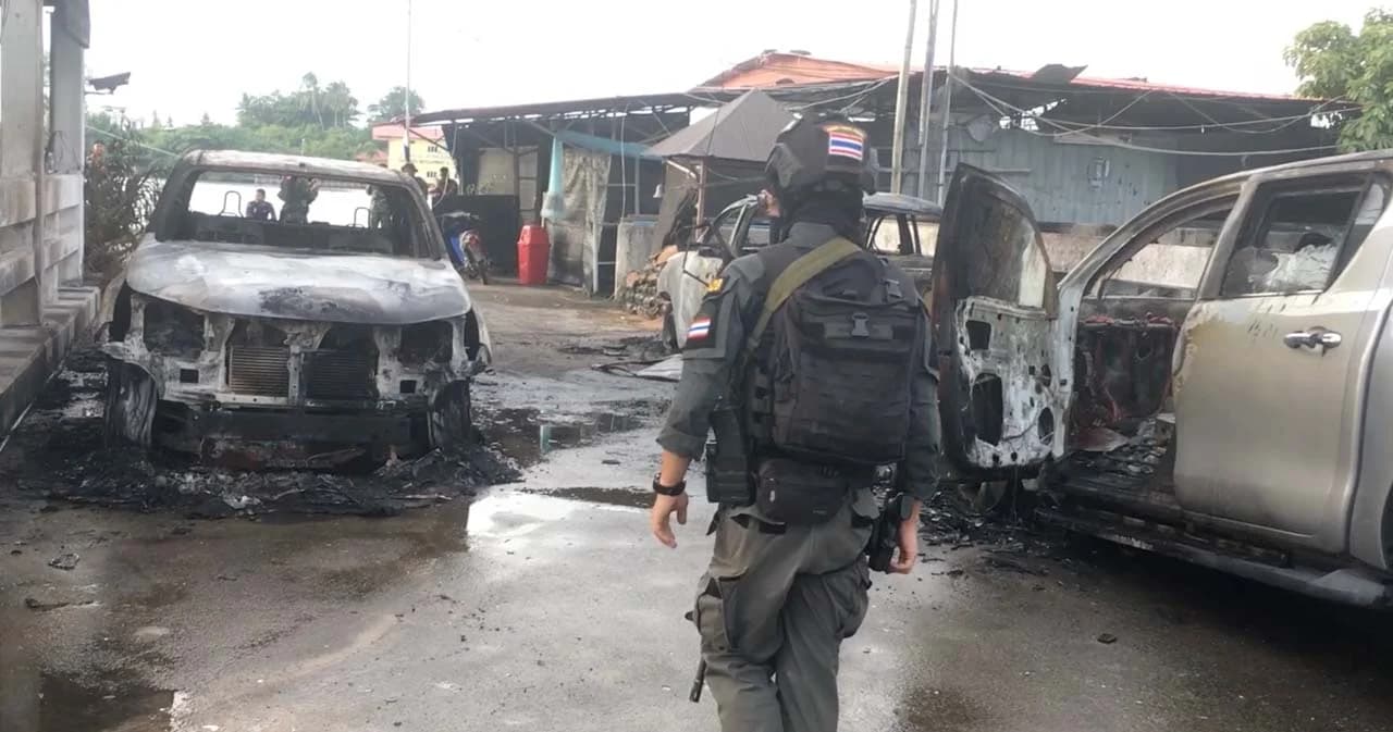 ผบ.ตร.สั่งเร่งสอบสวน เหตุระเบิด-ซุ่มยิง กลางดึก ทหาร-อส.นราธิวาส เจ็บ 3 ราย