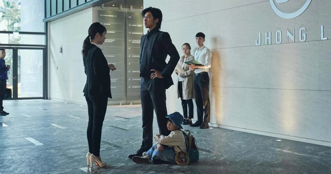 ‘เฉิน ป๋อหลิน’ หวนคืนจอแก้วในรอบ 10 ปี ประกบคู่ ‘พัฟฟ์ กัว’ กับ ‘SMALL & MIGHTY’ ซีรีส์แนวดราม่า-คอเมดี้