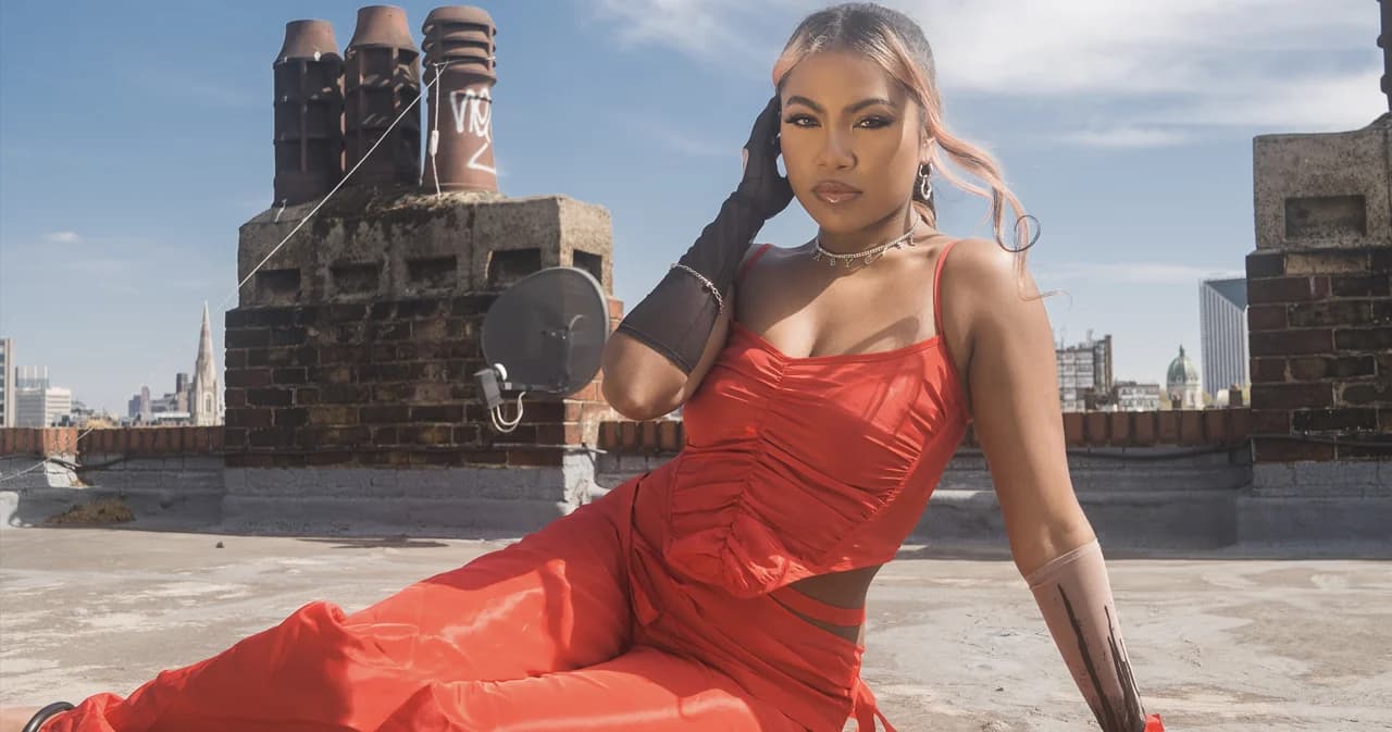 รู้จัก ‘Tsunari’ แร็ปเปอร์หญิงหัวใจไทย ที่ไปตามหาฝันอยู่ลอนดอน กับบทเพลงที่ไร้พรมแดน