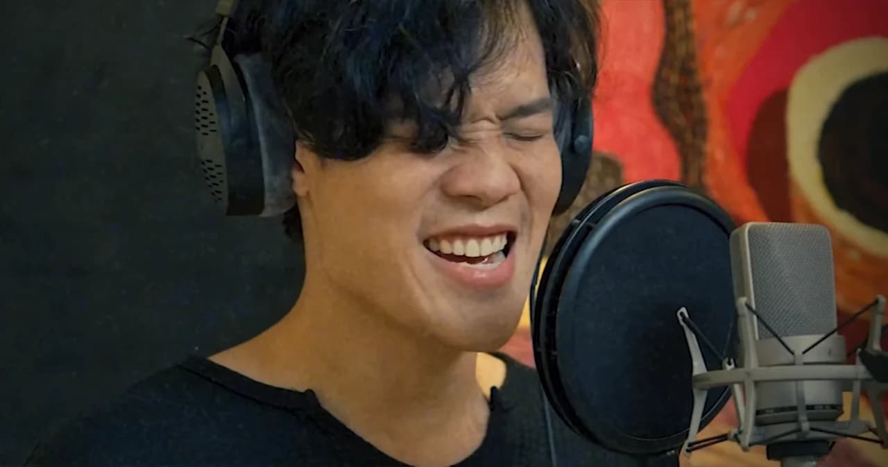 ‘เอก Season Five’ จับมือ ‘KinnPorsche The Series’ ส่งเพลง ‘ย้อนแย้ง’ ตอกย้ำคนที่ตกอยู่ในสถานะคลุมเครือ