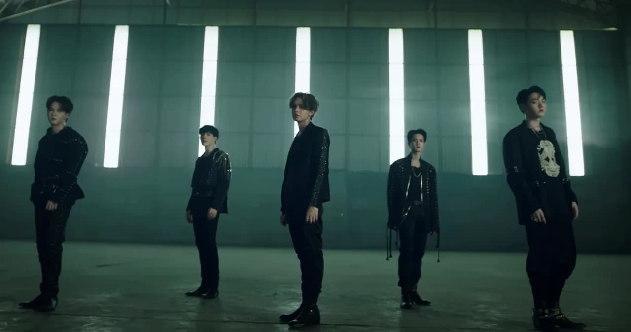 ‘TIKITAKATA’ ซิงเกิลเดบิวต์จาก บอยแบนด์น้องใหม่ ‘ELEMENT’