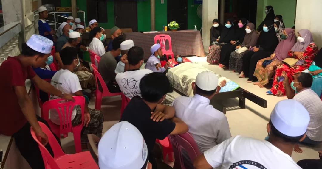 ‘สมาคมศิษย์เก่าบัณฑิตอาสา ม.อ.’ ทำ MOU ‘บ้านกรือซอ แว้ง’ สร้างชุมชนต้นแบบสู่หมู่บ้านจัดการโควิด