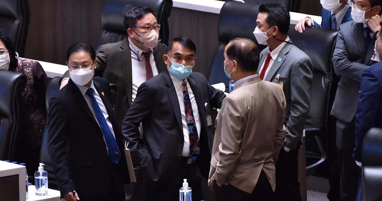 รัฐสภาพิจารณาร่างพ.ร.บ.ตำรวจฯ มาตรา 17 ตัดสิทธิ์ตำรวจชั้นผู้น้อย ร่วมโหวตเลือก ก.ตร.