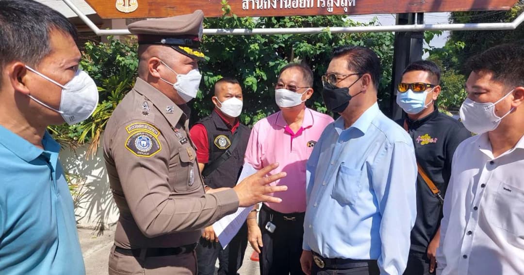 ‘สุนทร วิลาวัลย์’ พ่อของ รมช.ศึกษาธิการ เข้ามอบตัวคดีรุกป่าเขาใหญ่แล้ว