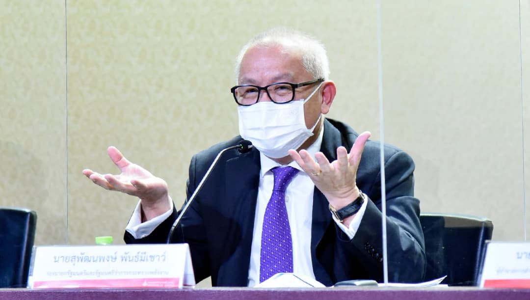 ‘สุพัฒนพงษ์’ เร่งเจรจาหาข้อสรุป โรงกลั่นช่วยราคาน้ำมัน คาดชัดเจนสัปดาห์นี้