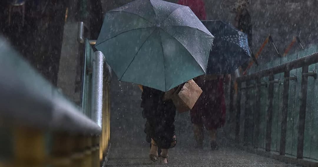 กรมอุตุนิยมวิทยา ประกาศเตือนเตรียมพร้อมรับ ‘ฝนตกหนัก’ ตั้งแต่ 30 มิ.ย. – 2 ก.ค.นี้