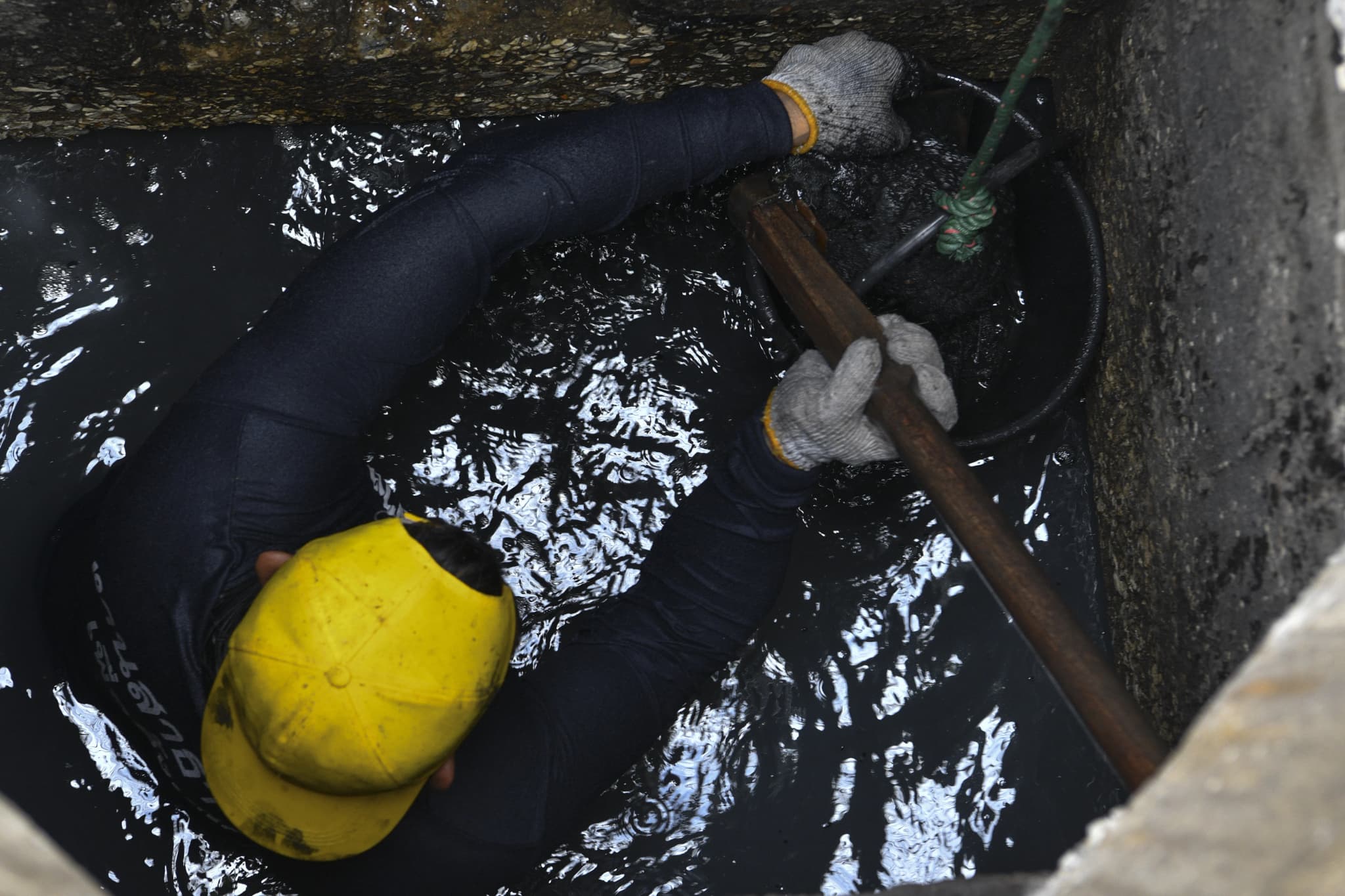 ดีเดย์ราชทัณฑ์ปล่อยคาราวานผู้ต้องขังชุดแรก 300 คน ลอกท่อ 15 เขตทั่วกรุงเทพฯ