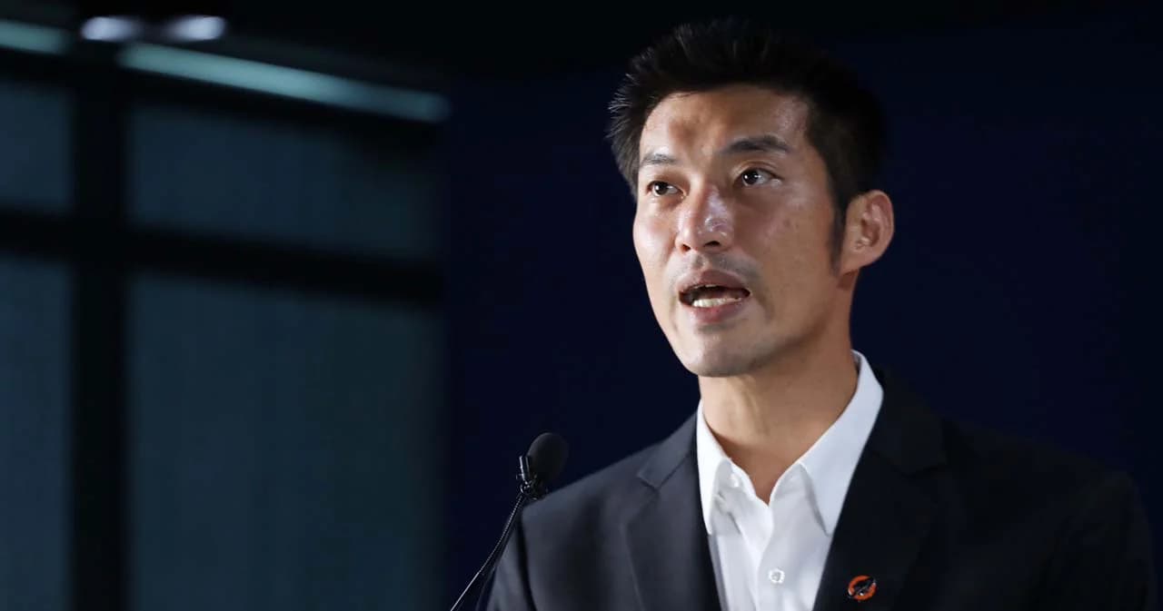 ‘ธนาธร’ หวังกว่า 8 หมื่นรายประชาชน ‘ปลดล็อกท้องถิ่น’ ทันพิจารณาสภาชุดนี้ เชื่อ ส.ส. – ส.ว.โหวตรับ