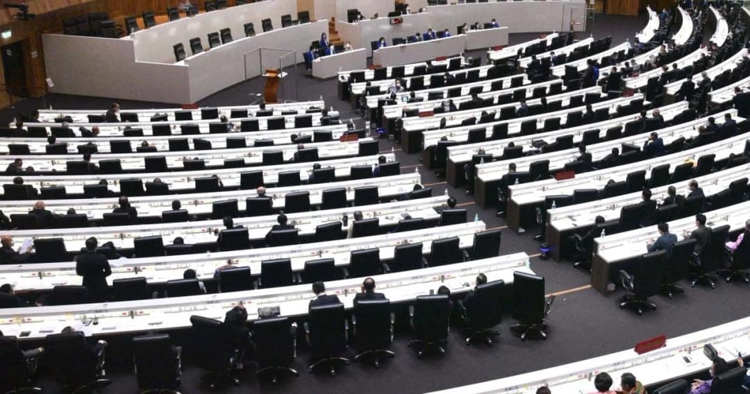 รัฐสภาเดือด ถกร่างพ.ร.ป.เลือกตั้ง ส.ส. มาตรา 23 สูตรหาร ส.ส.ปาร์ตี้ลิสต์ จะหาร 100 หรือ หาร 500