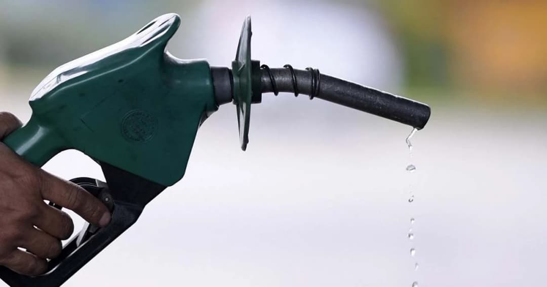 ลดราคาอีก ‘น้ำมันในกลุ่มเบนซิน’ 50 สตางค์/ลิตร มีผลตี 5 พรุ่งนี้ รวม 3 ลดแล้ว 5 บาท/ลิตร