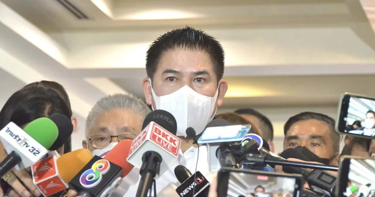 ‘ธรรมนัส’ กราบลา ‘ประวิตร’ แล้ว ย้ำพรรคเล็กขอไว้วางใจ รมต.ทุกคน