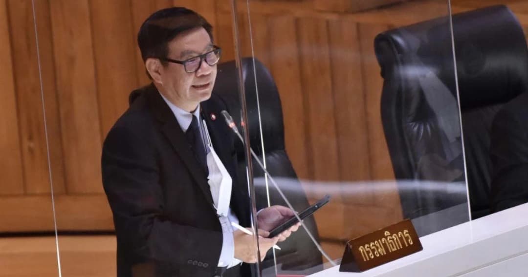 กองทัพแจงกมธ.งบฯ ปี 66 ‘สมชัย’ เผยคำตอบจากกองทัพ เบนซ์ S500 ไม่ใช่รถประจำตำแหน่ง แต่เรียกว่า “รถควบคุมการสั่งการ”