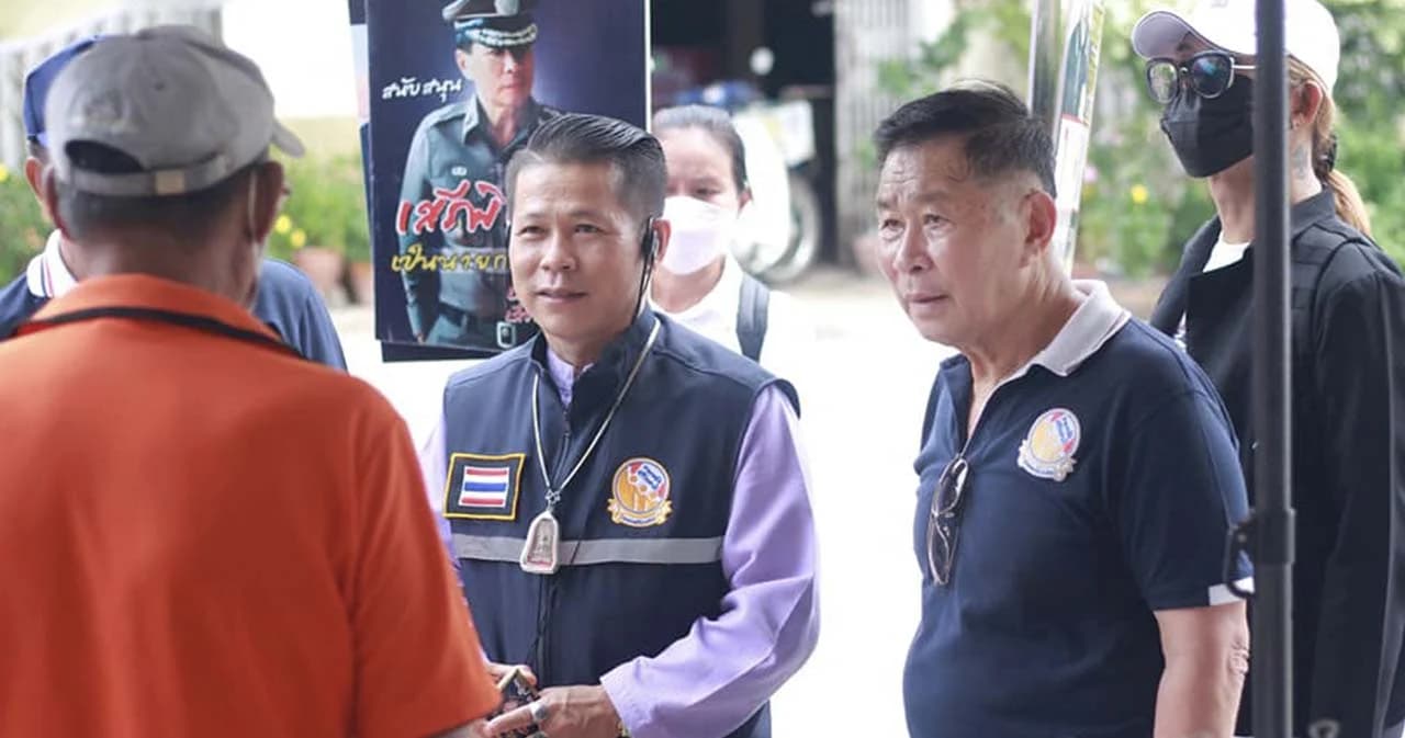 กกต.รับรอง ‘เดชทวี ศรีวิชัย’ เป็น ส.ส.ลำปาง ขณะที่ ‘อนุสิษฐ คุณากร’ รายงานตัวเป็น ส.ว.