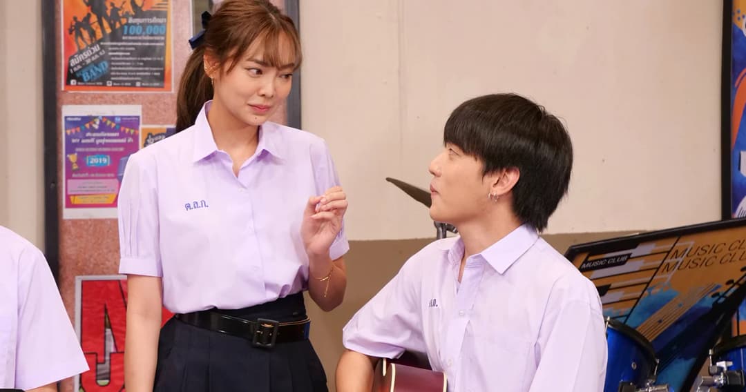 ‘กิต Three man down’ ควง ‘พรอยมน’ เสิร์ฟความหวานเล่นซิตคอมคู่กันครั้งแรกใน ‘หกฉากครับจารย์’