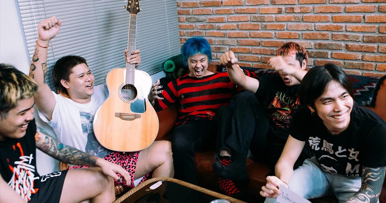 ‘นับถอยหลัง’ บทเพลงที่จะพาทุกคน ก้าวเข้าสู่ประตูมิติของ ‘Bomb at Track’