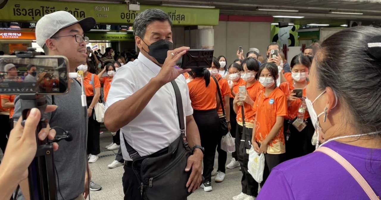 ‘ชัชชาติ’ ต้อนรับคณะดุริยางค์จากโคราช เตรียมประชัน 4 โรงเรียนมัธยมพรุ่งนี้