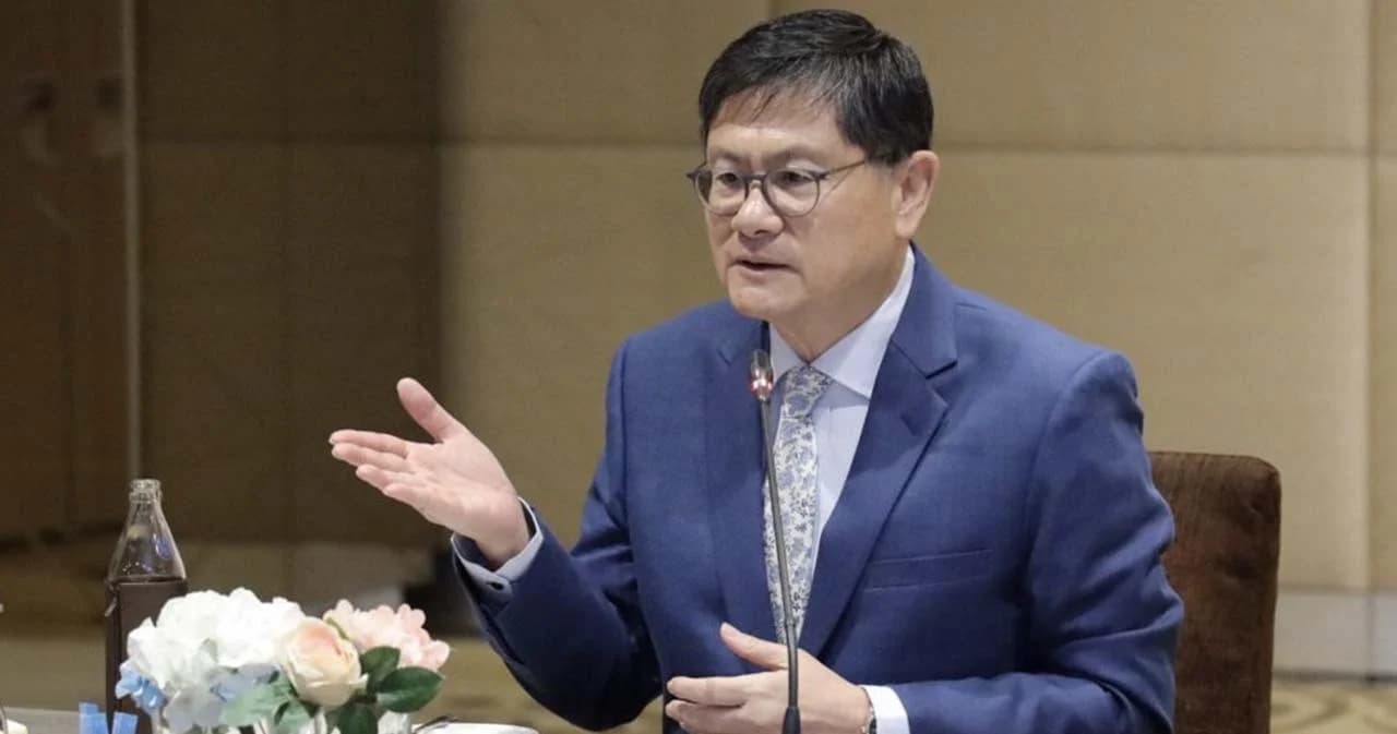 ‘เอนก’ ยันเดินหน้า ‘รวมพลัง’ ต่อ ไม่สนใครย้ายออกจากพรรค