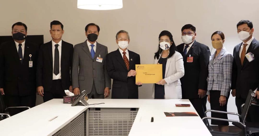 ‘ไทยสร้างไทย’ พบประธานสภาฯ  ยื่นร่าง พ.ร.บ.บำนาญประชาชน หวังลดความเหลื่อมล้ำ-กระตุ้น ศก.