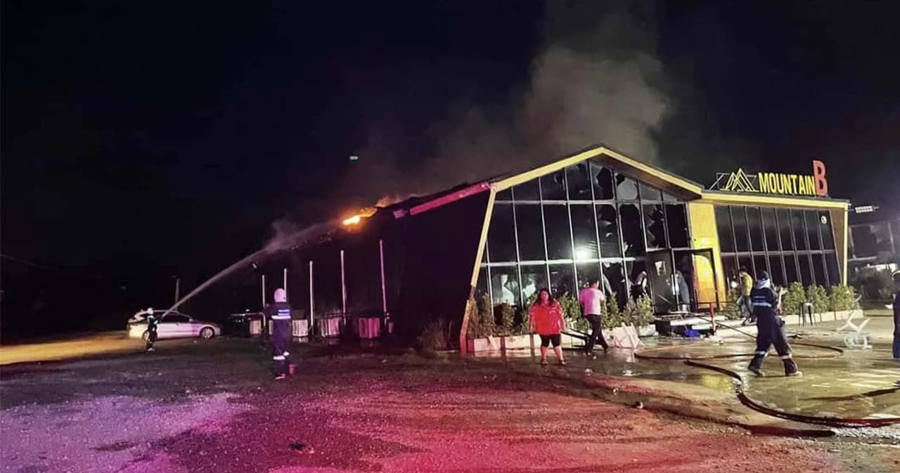 ‘ชูวิทย์’ ระบุเหตุไฟไหม้ผับสัตหีบ ซ้ำรอย ‘ซานติก้า’ ห่วงพื้นที่ กทม. แนะผู้ว่าฯ กทม.ตรวจสอบผับใหญ่