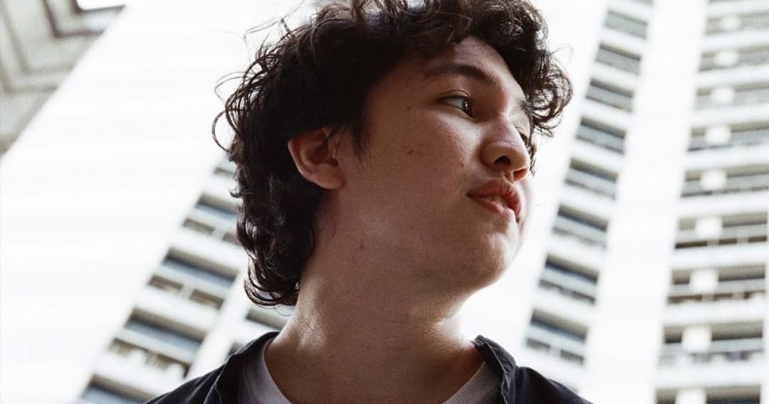 ‘Smallroom’ เอาใจคอเพลงสากล-อินดี้ ส่ง ‘Daniel Ryn’ ปล่อยเพลงรักชวนยิ้มตาม ‘Making Moves’