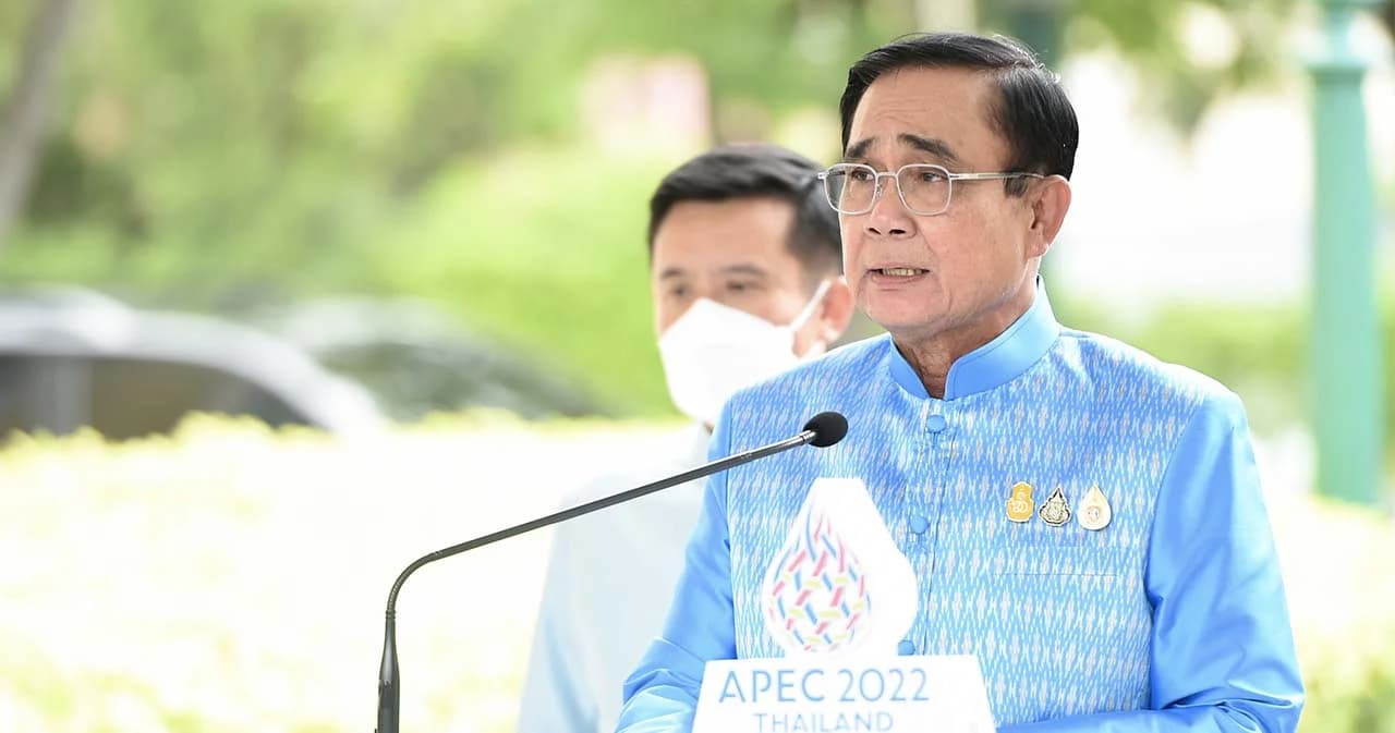 นายกฯ กำชับทุกหน่วยงานเฝ้ารระวังสถานการณ์น้ำ