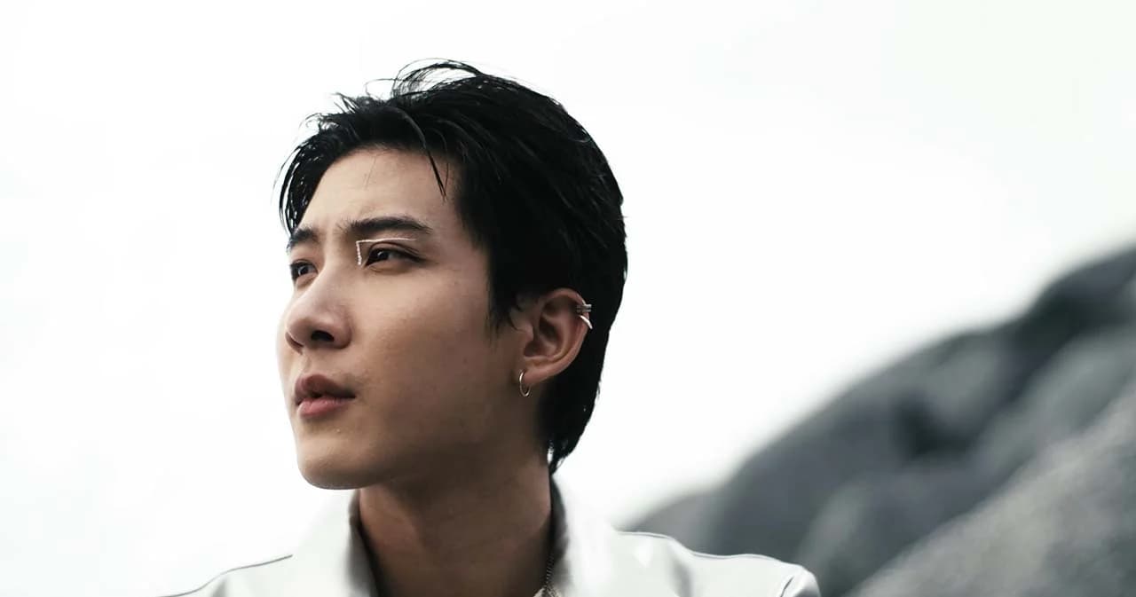 ‘ข้าวตัง ธนวัฒน์’ ถ่ายทอดเพลงรักผ่านซิงเกิล ‘คลาด (OVER THE MOON)’ เพลงประกอบซีรีส์ ‘คาธ The Eclipse’