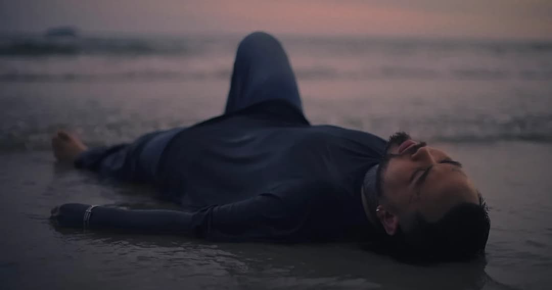 ‘ไม่ต้องคิดถึงฉัน’ บทเพลงเศร้าๆ ตัวแทนความทรงจำของ ‘URBOYTJ’