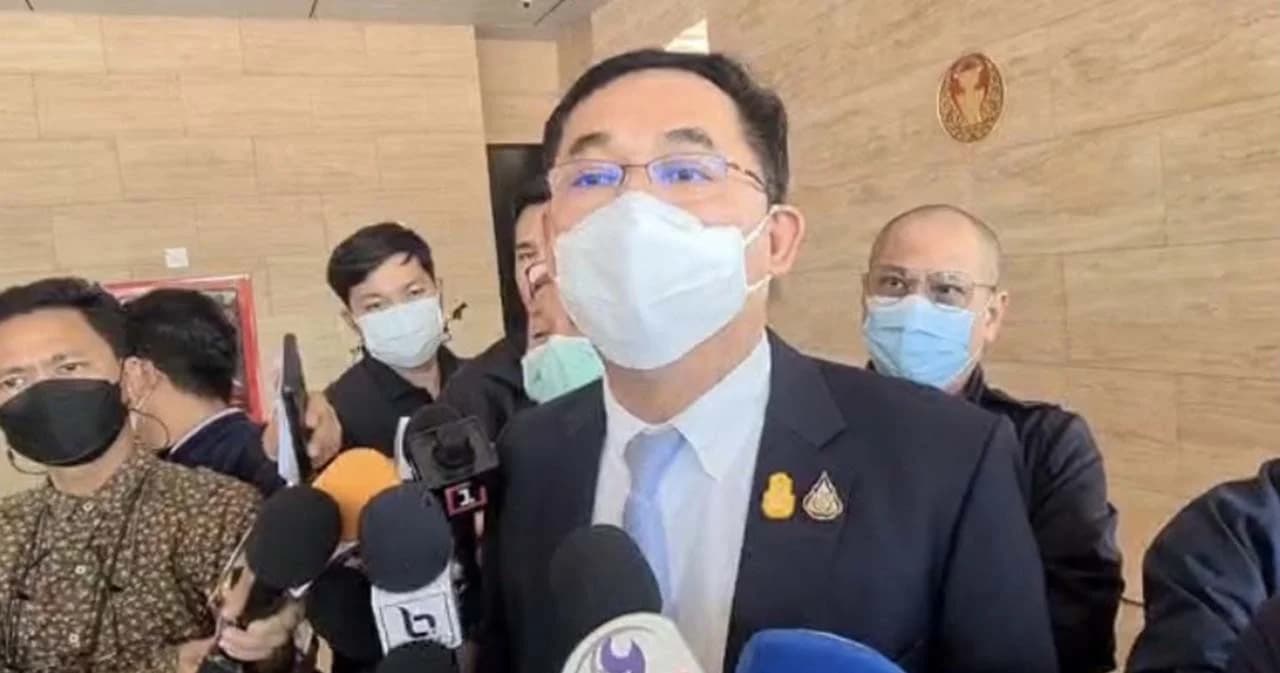 ‘อนุชา’ เชื่อไม่เกิดอุบัติเหตุทางการเมืองทำนายกฯ พ้นตำแหน่ง