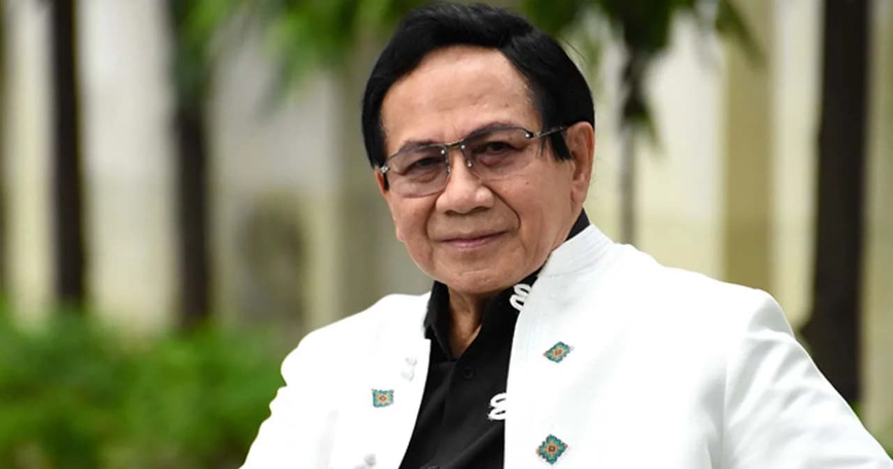 ‘สมบัติ เมทะนี’ กับบทบาทในเส้นทางการเมือง