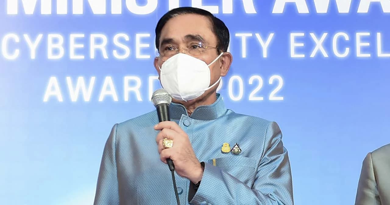 พล.อ.ประยุทธ์ ยกเลิกภารกิจช่วงบ่าย เดินทางออกจากทำเนียบฯ แล้ว