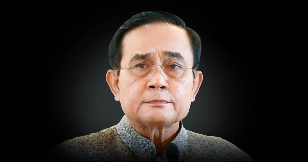 ศาลรัฐธรรมนูญ สั่ง ‘พล.อ.ประยุทธ์’ หยุดปฏิบัติหน้าที่ รับคำร้องฝ่ายค้าน ‘ปมนายกฯ 8 ปี’