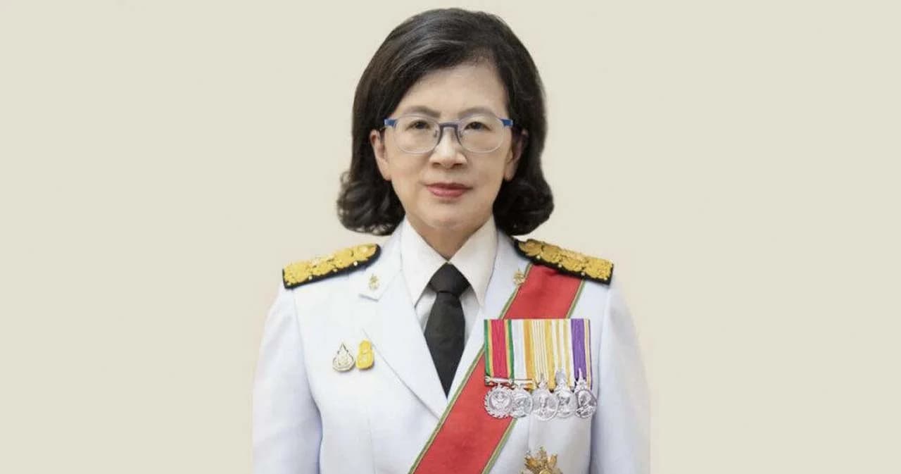 มติที่ประชุมวุฒิสภา เห็นชอบ ‘นารี ตัณฑเสถียร’ เป็นอัยการสูงสุด หญิงคนแรก