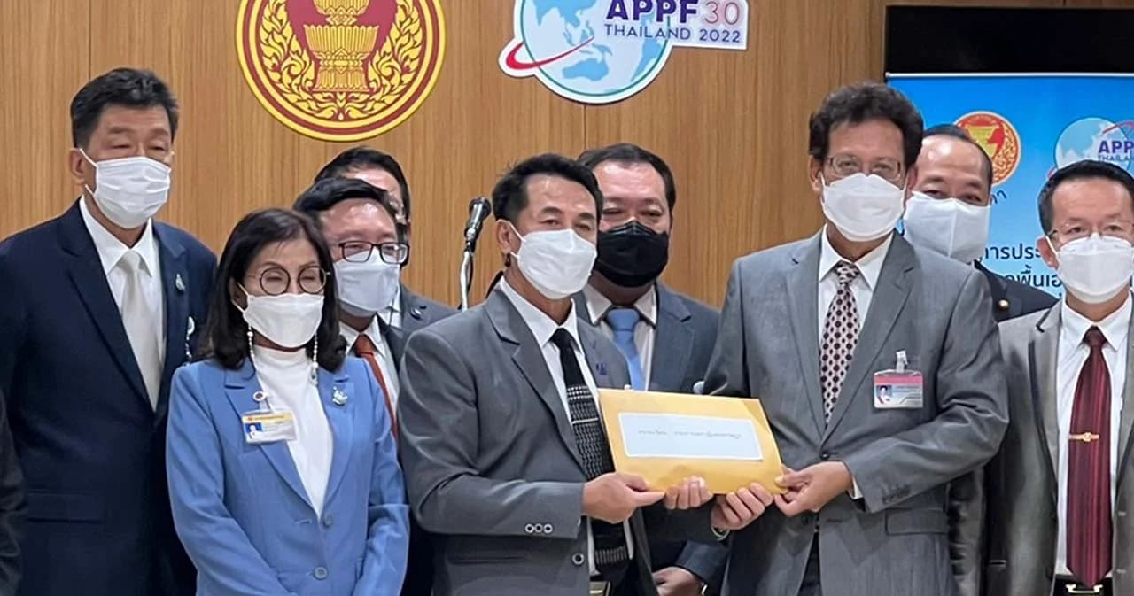 ฝ่ายค้าน ส่งเอกสารหลักฐานแย้งความเห็น ‘มีชัย’ ยันวาระดำรงตำแหน่งนายกฯ ต้องเริ่มนับ 24 ส.ค.57