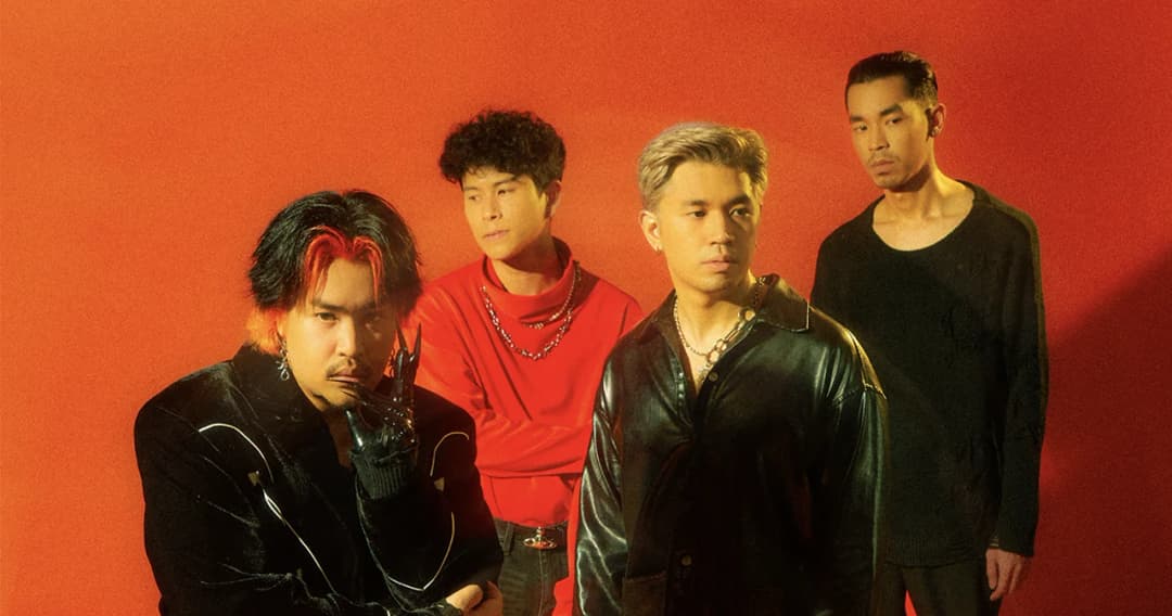 ‘THE WHITEST CROW’ ถ่ายทอดความรักผ่านเลนส์น้ำตา ในเพลง ‘แทงรัก’