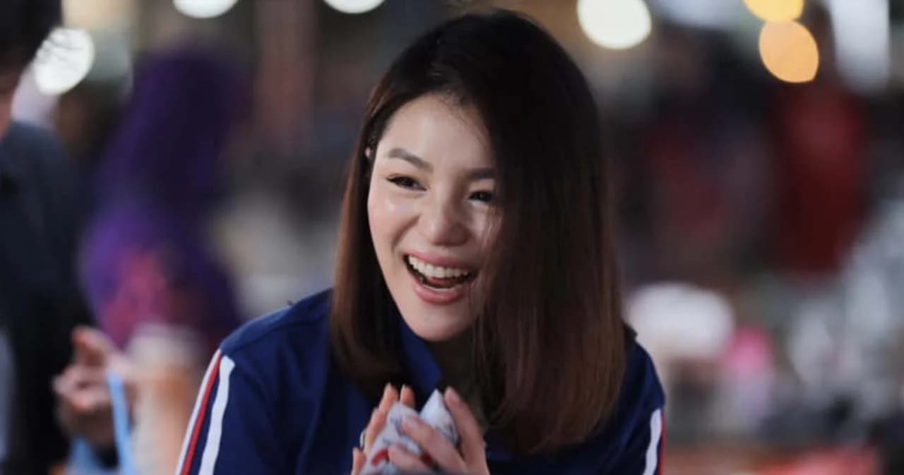 ‘มาดามเดียร์’ สมัครสมาชิก ปชป. พรุ่งนี้ (22 ก.ย.)