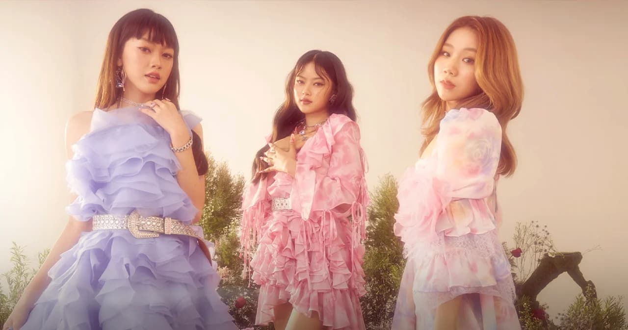 ‘PiXXiE’ เตรียมปล่อยเพลงไตเติ้ล ‘NOT BAD’ จากอัลบั้มแรก ‘BLOOM’ 28 ก.ย.นี้