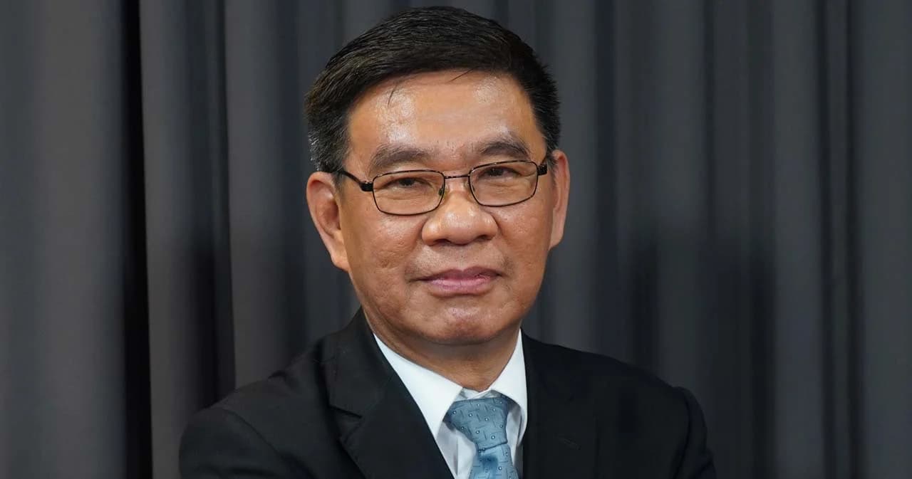 'สมชัย' ขู่ฟ้อง ม.157 หลัง 24 ก.ย. นี้ หากยังมีป้ายหาเสียงเกินขนาดกกต. กำหนด