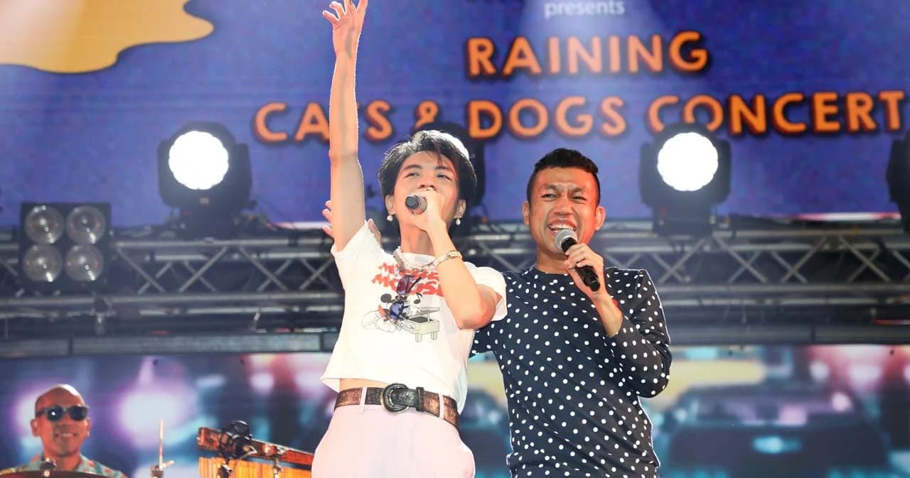 ภาพบรรยากาศคอนเสิร์ต ‘RAINING CATS & DOGS’ เมื่อสองวงดนตรียุค 80s และ 90s มาเจอกัน